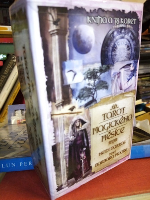 TSEKKI TAROT KORTIT (  HIENO BOXI) SIS POSTIKULU