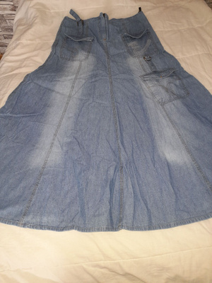 Pitkä denimhame / farkkuhame  Koko 40
