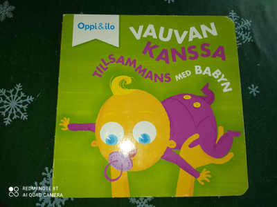 Oppi & ilo vauvan kanssa tillsammans med babyn