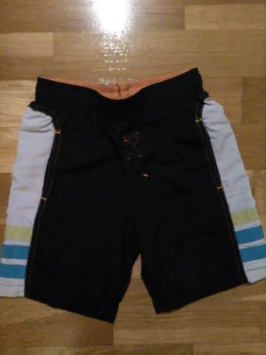 Poikien Lindex sinipohjalliset shortsit koko 110 !