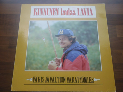 HEIKKI KINNUNEN laulaa VEIKKO LAVIA ( LP . VINYYLI )