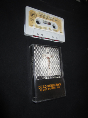 Dead Kennedys – In God We Trust, Inc.- C-KASETTI v 1981