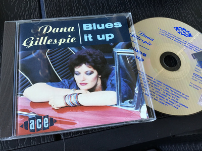 Dana Gillespie . Blues it up CD