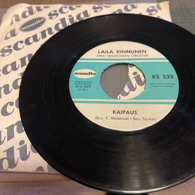 LAILA KINNUNEN: Kaipaus * Katkenneet kielet * FIN 1964