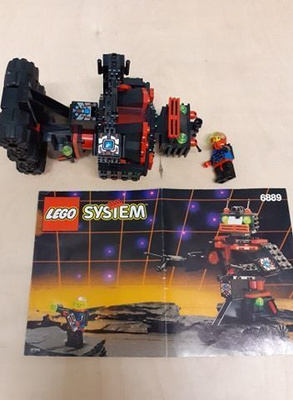 LEGO CLASSIC 6889 RECON ROBOT - HEAD HUNTER STORE.