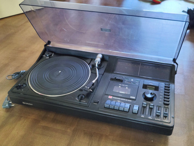 Sharp Music Stereo Center SD-32HB -levysoitin
