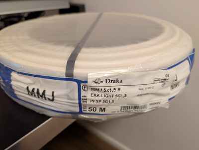ASENNUSKAAPELI DRAKA MMJ 3x1,5 S