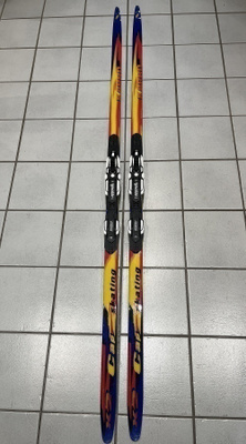 Karhu luistelusukset 170 cm (NNN-siteet) hyvä kunto