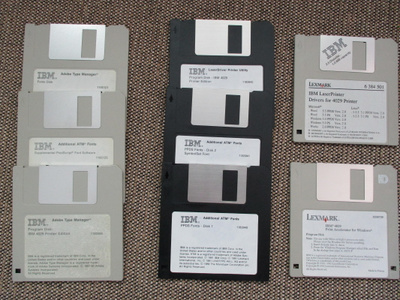 IBM 4029 LASERKIRJOITTIMEN KORPUT (AJURIT JA ATM FONTIT)
