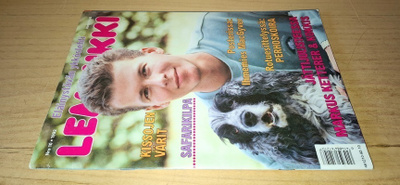Lemmikki lehti 10/1992 (julisteilla)