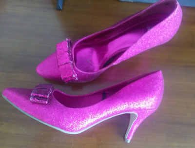 Pinkit juhlakengät #barbiecore