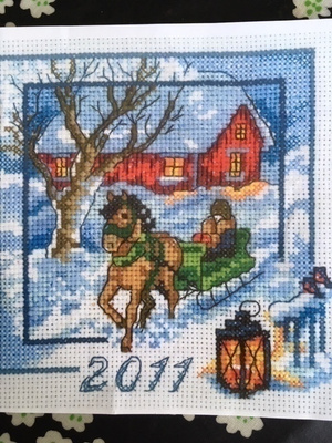 Ristipistomalli Vuositaulu 2011 Atelje Margaretha