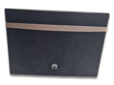 Musta 4G reititin (Huawei B525s-23a)