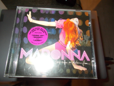CD MADONNA ** CONFUSION ON A DANCEFLOOR **