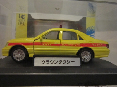 Toyota Crown Taxi 1/43 pienoismalli. Made in Japan
