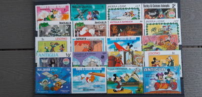 Walt Disney Postimerkkejä ** 20 kpl