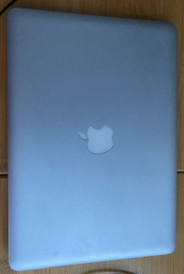 MacBook Pro with CD&DVD Driver