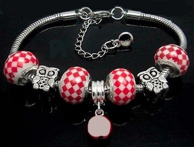 650 ..  Fashion Retro Tiibet Hopea Kaunis .. Rannekoru