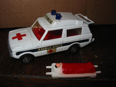Corgi 70-luku 1/43 Range Rover Ambulance hyvä
