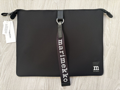 MARIMEKKO SLEEVE SOLID 15" TIETOKONEEN SUOJATASKU *UUSI*