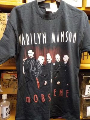 MARILYN MANSON MOBSCENE T-PAITA VUODELTA 2003 KOKO M