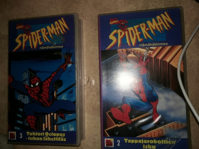 VHS videokaset Hämähäkkimies Spiderman osa 3 Tohtori Octopus