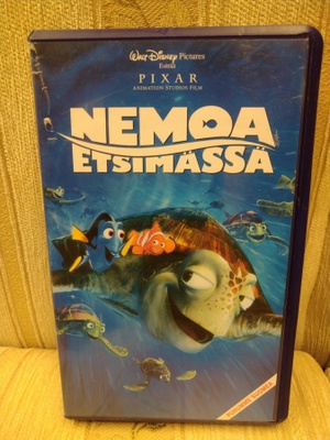 Nemoa Etsimässä VHS-kasetti. Walt Disney
