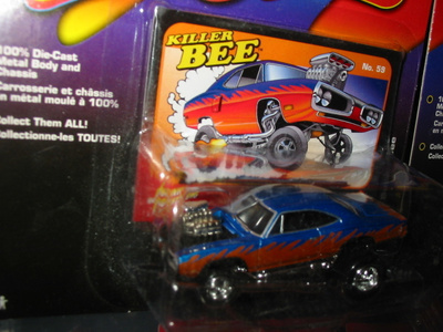 Johnny Lightning 1/64 Zingers -70 Super Bee