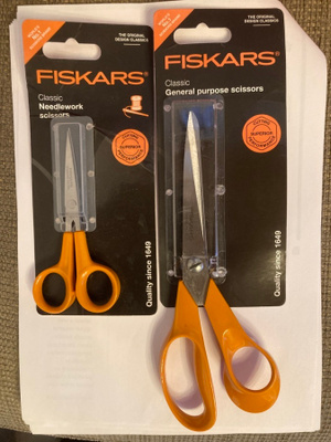 Fiskars sakset 2 kpl uudet