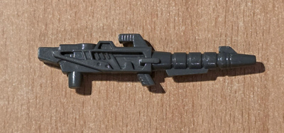 Transformers G1 SKYHOPPER 1989 - Front Gun