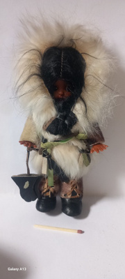 Vintage nukke . Eskimo tyttö