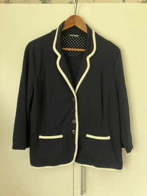 Betty Barclay L-XL 42-44 uudenveroinen jakku joustava