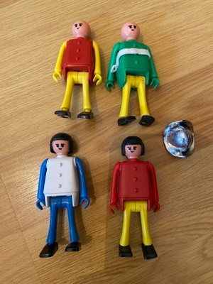 PlayBIG ukkoja ( West Germany ) ja 10 kpl playmobil ukkoja