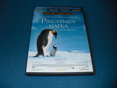 PINGVIINIEN MATKA (dokumentti)***
