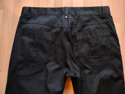 H&M housut W32, L30,5 mustat