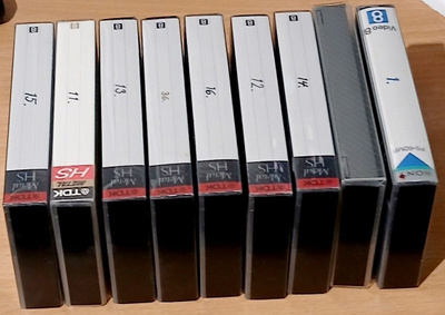 8mm Analogiset videokasetit