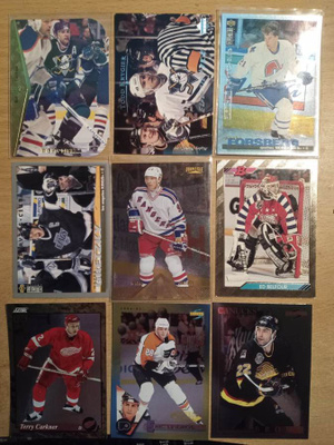 1990-luvun NHL parallel kortit alk. 0,20€ kpl (lista)