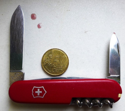 Linkkari taskuveitsi sveitsiläinen hyvä laatu 9cm pitkä