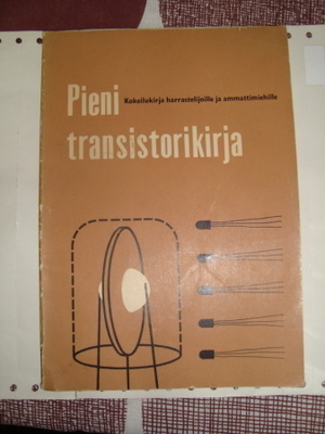 Pieni transistorikirja