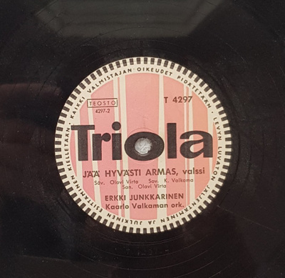 Savikiekko 1957 - Erkki Junkkarinen - Triola T 4297