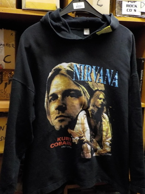 NIRVANA HUPPARI VUODELTA 1995 KOKO L