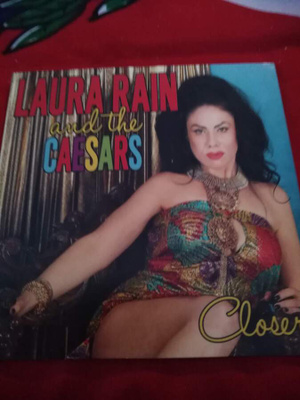 Laura Rain And The Caesars  Closer