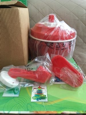 Tupperware Quick Chef III punainen