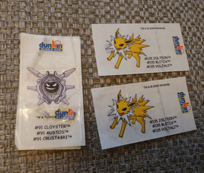 Pokemon purkkatarrat