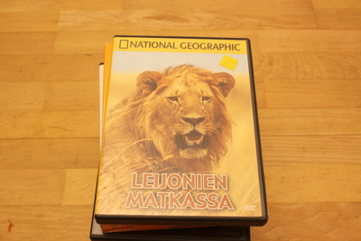 Leijonien matkassa - National Geographic DVD