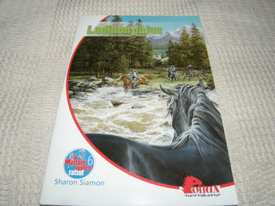 Sharon Siamon Ladinon paluu  -nid
