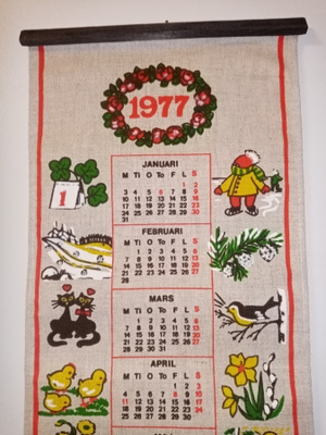 Kalenteri seinävaate 1977