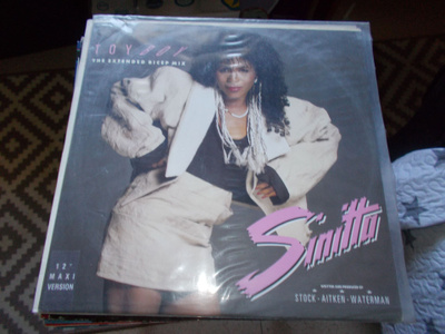 12" VINYYLI SINKKU SINITTA ** TOYBOY **
