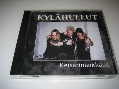 Kylähullut - Keisarinleikkaus (CD-EP)