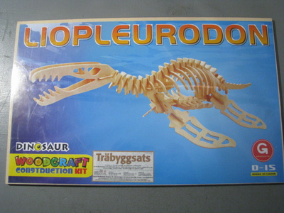 PUINEN PALAPELI ( dinosaurus )